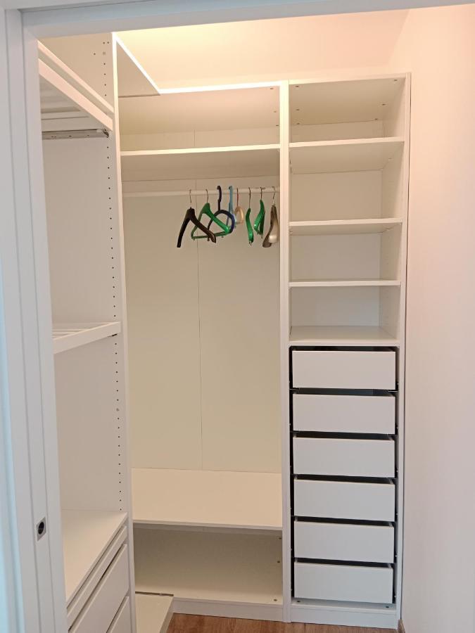 J&Z Apartman 奥洛穆茨 外观 照片